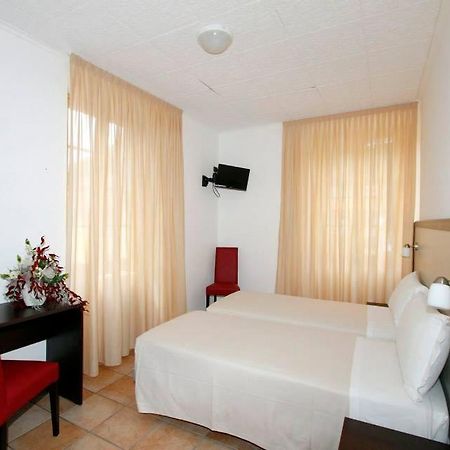 Albergo Maccagno Exteriér fotografie